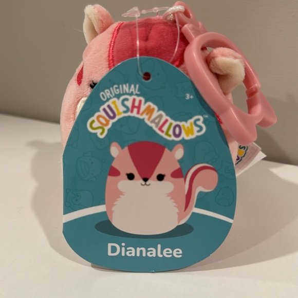 Squishmallow Dianalee the Chipmunk Clip Pink White fuzzy belly NWT - Picture 4 of 6